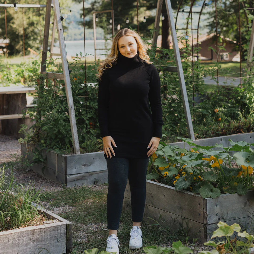 Classic Lark Sweater | Black