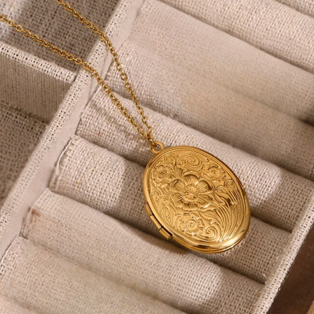 Daisy Locket Pendant Necklace