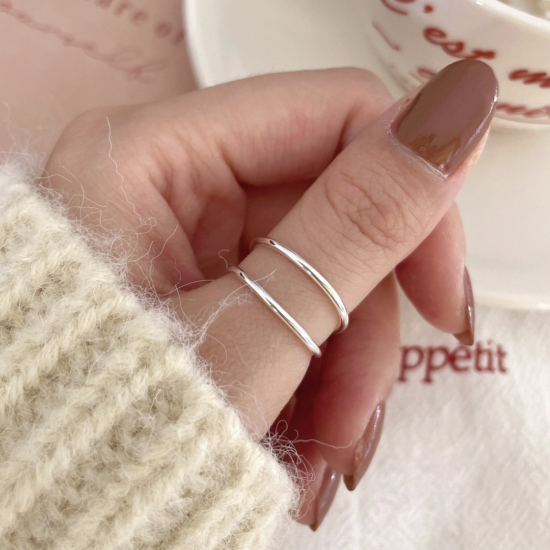 Double Line Ring