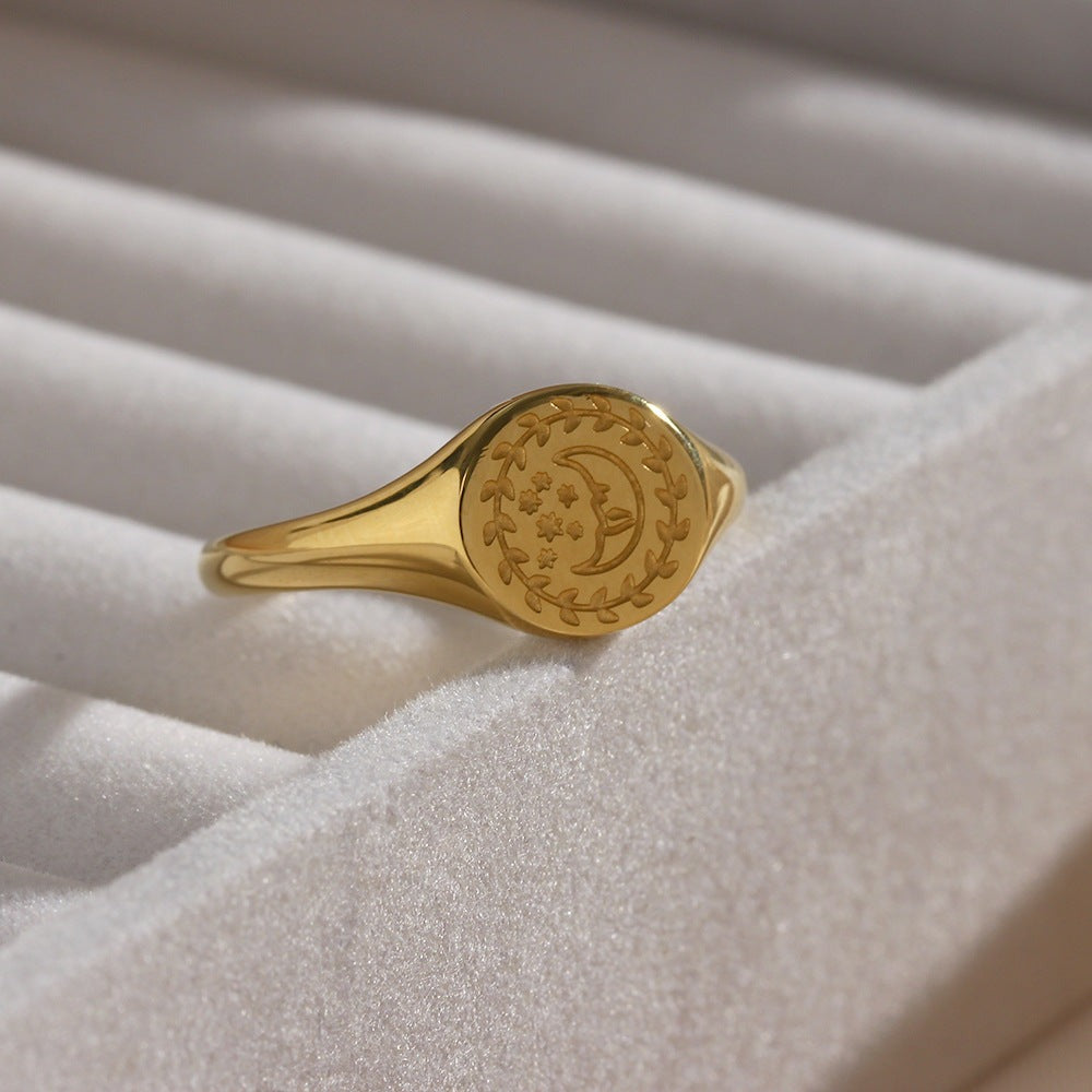 Engraved Star Moon Ring