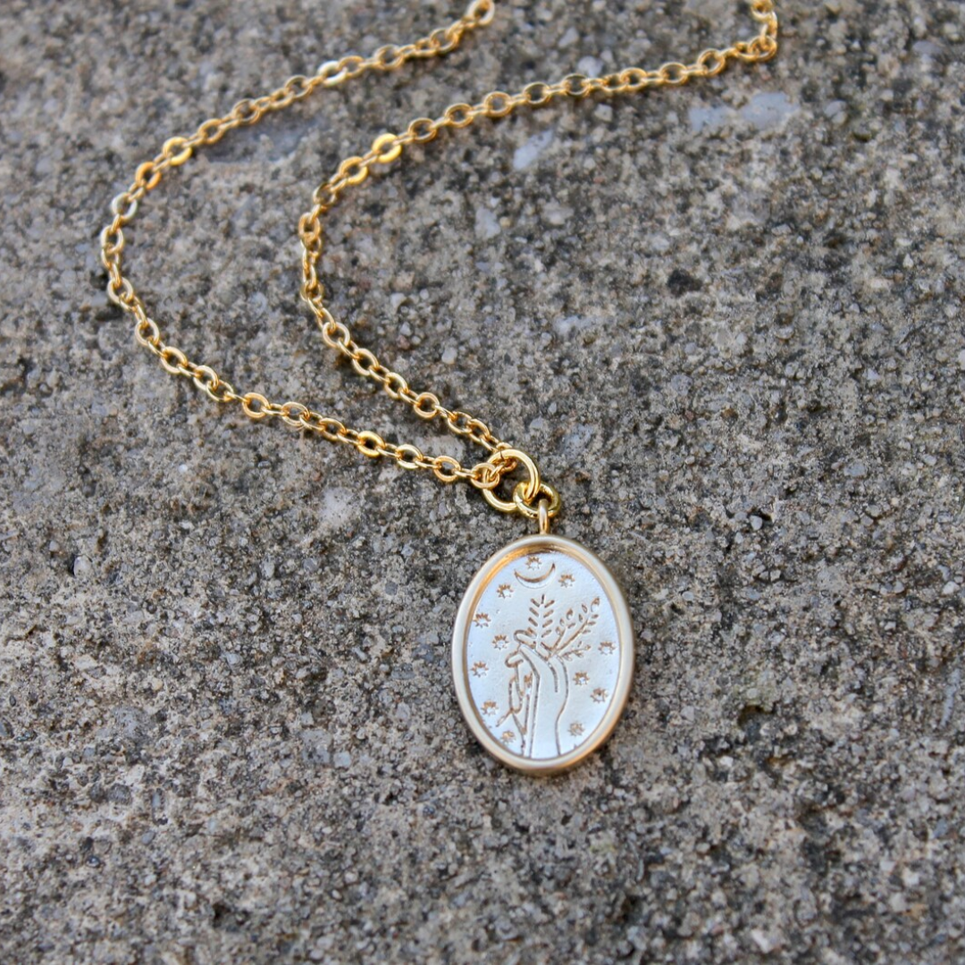 Hand of Flowers Necklace