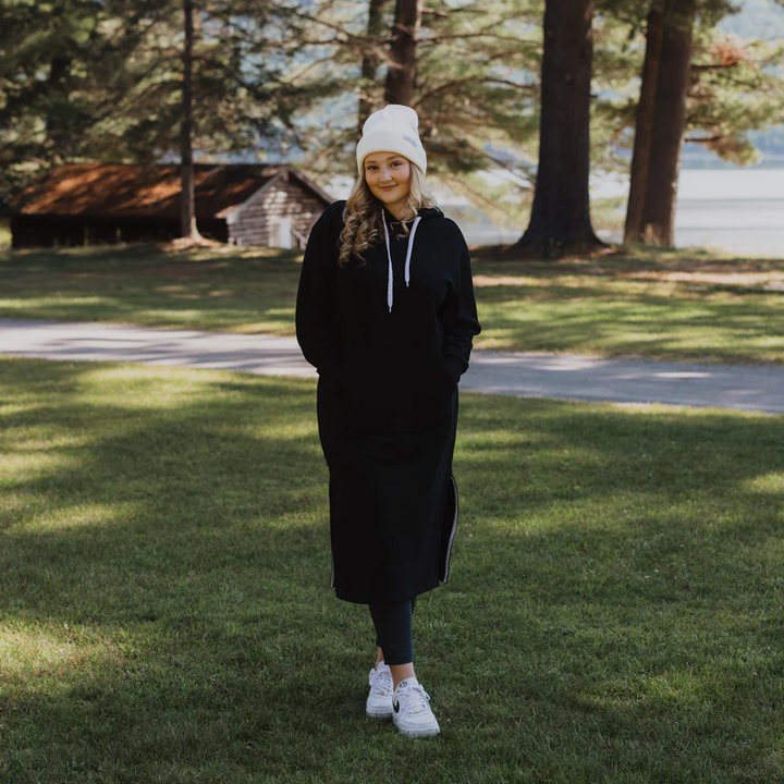 Classic Cottage Sweater | Black
