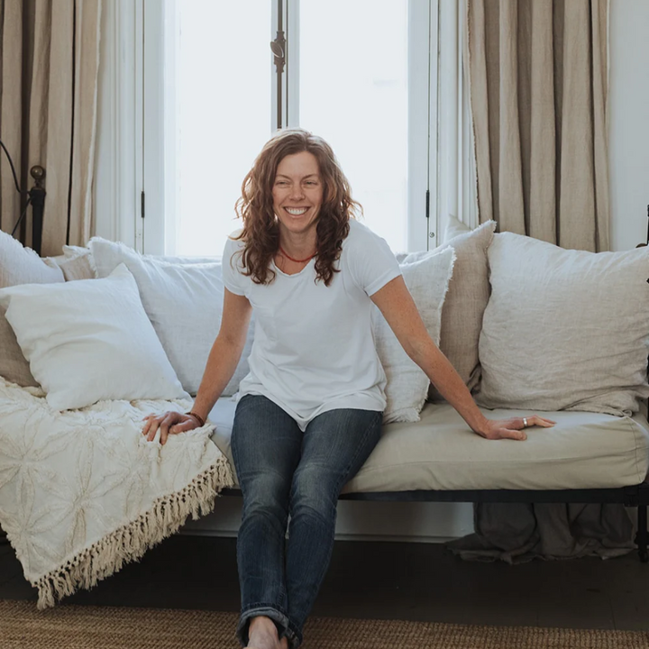 Janis Tee | White