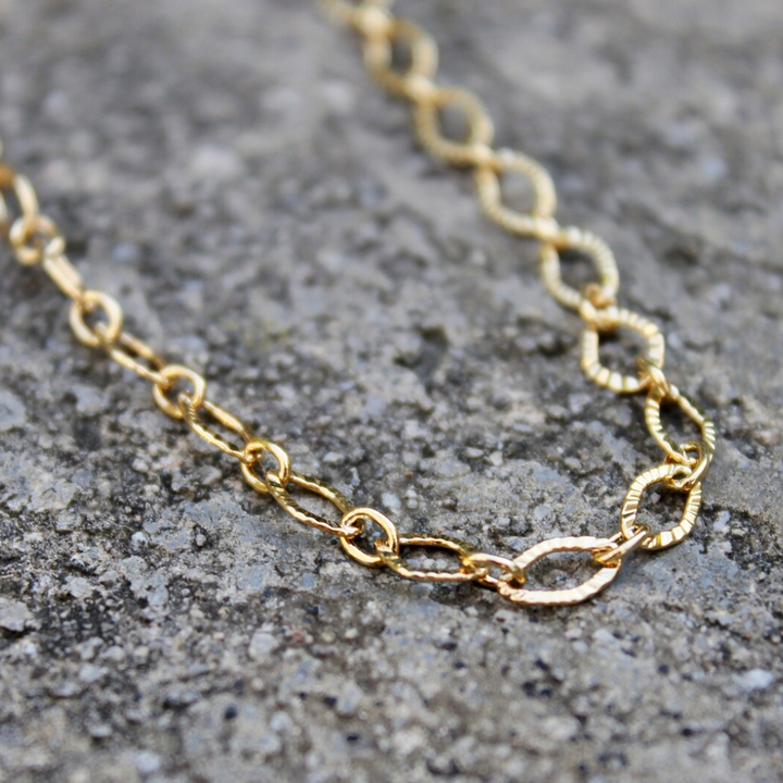 Bevelled Oval Chain Necklace