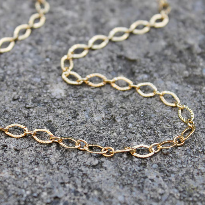 Bevelled Oval Chain Necklace