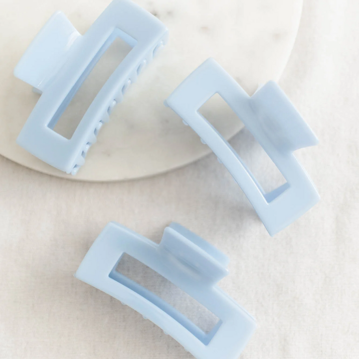 Summer Sky Pop! of Colour Clip in large, a pastel blue claw clip perfect for any hair accessories.