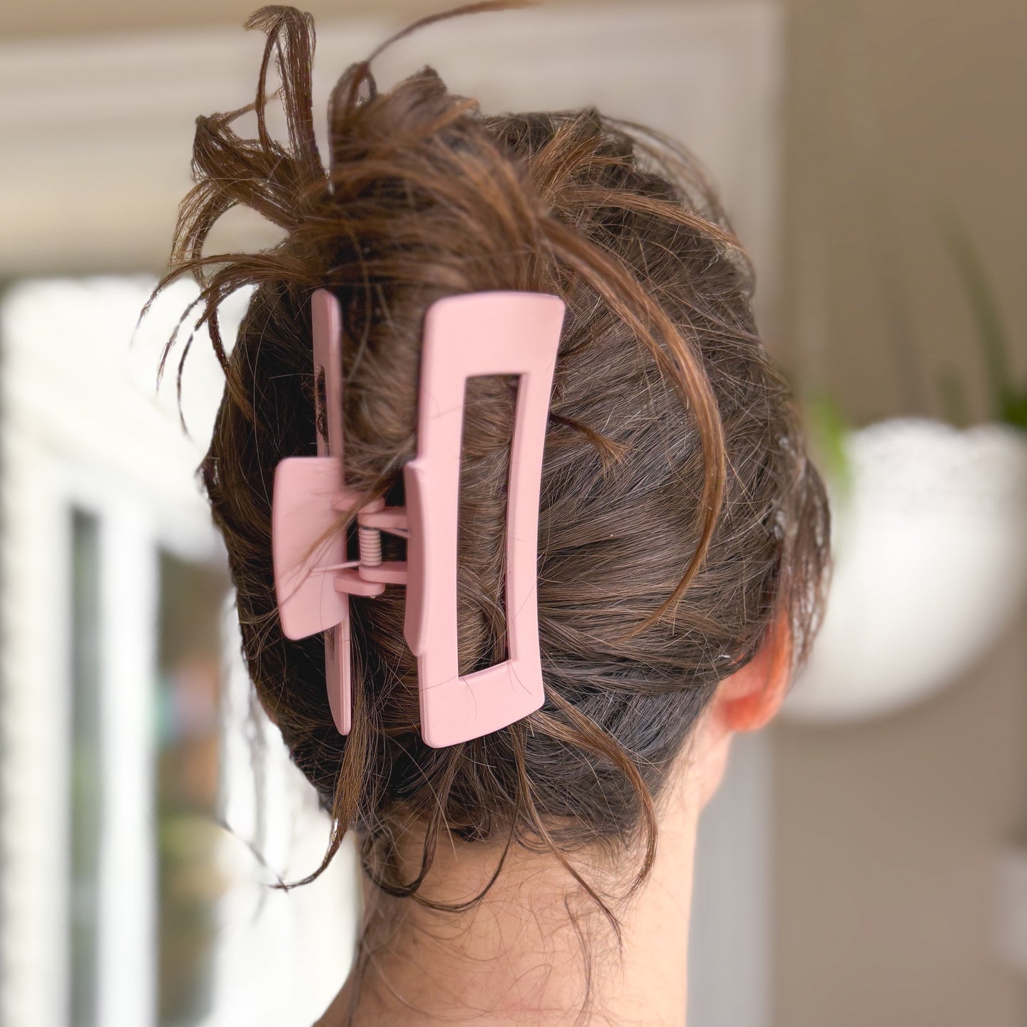 Blush Matte Claw Clip