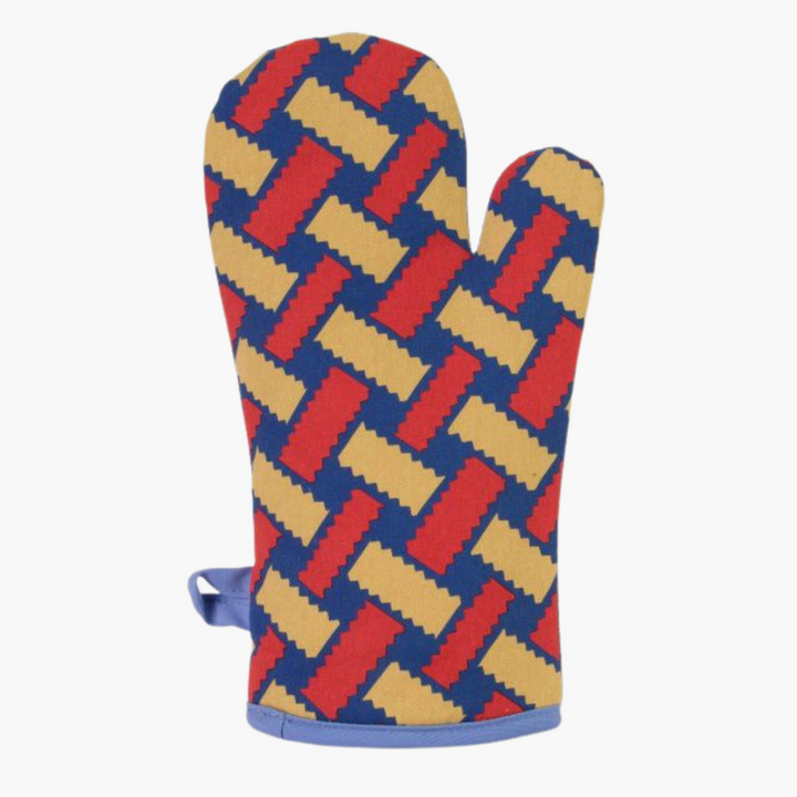 Easy As Pie Oven Mitt