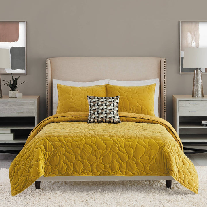 Spun Metal Quilt Set